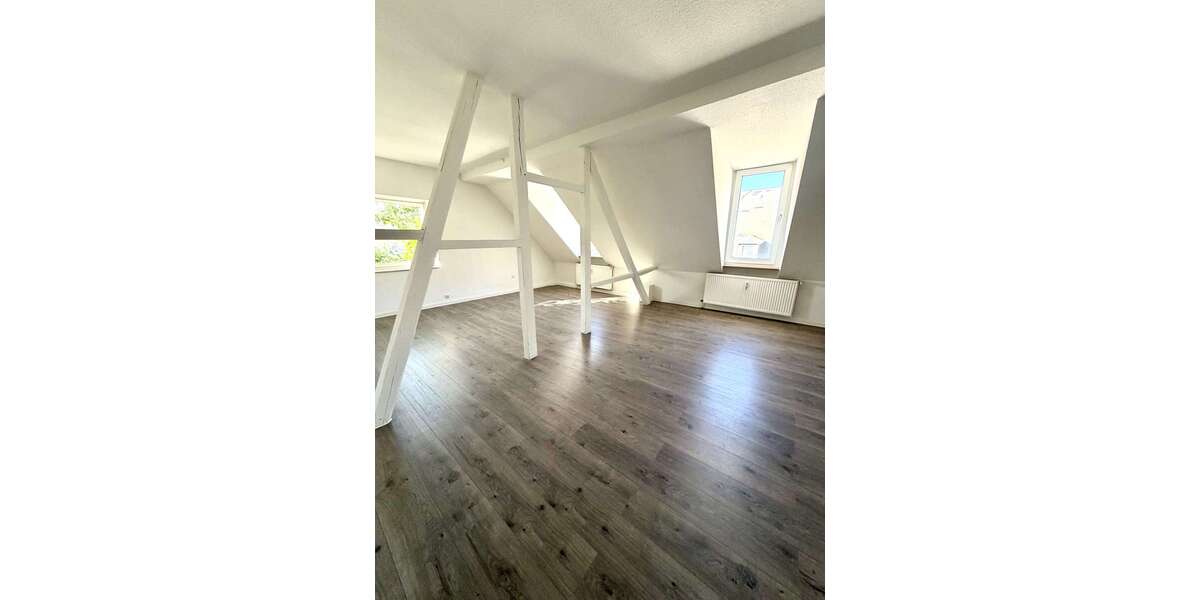 Etagenwohnung Wuppertal Ölberg - 3 Zimmer, 85 m&sup2;, 630&euro; | Angebot:26030317