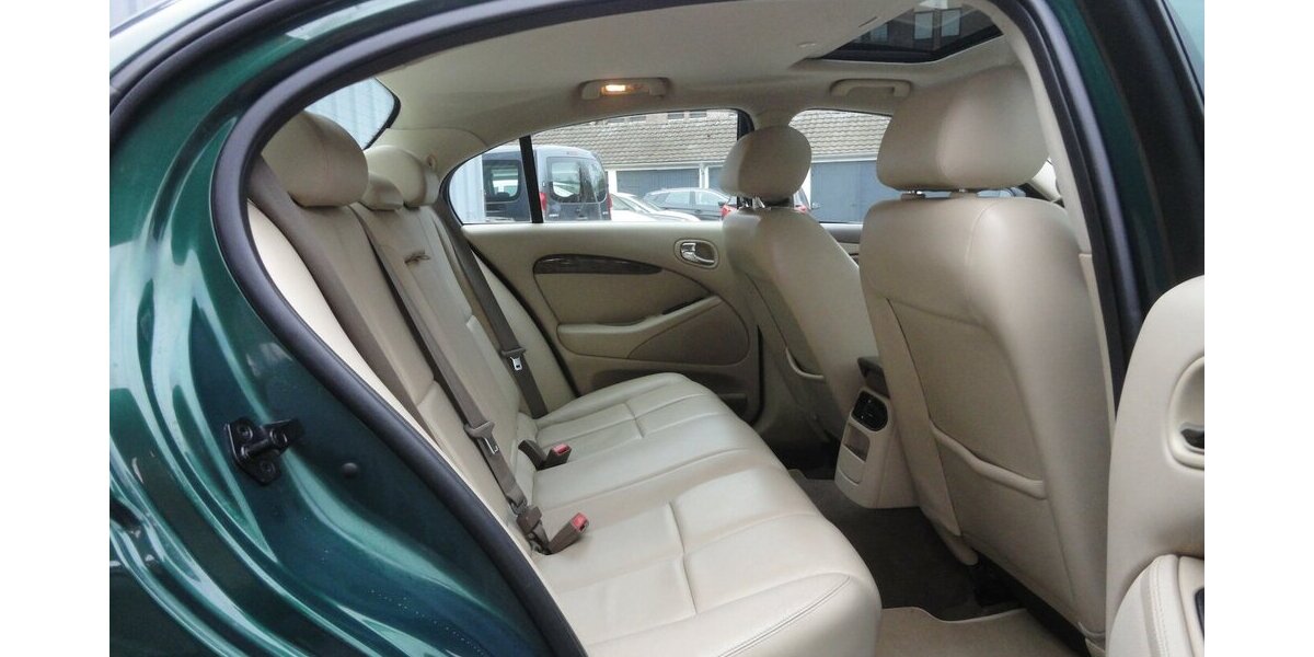 Jaguar S-Type 3.0 V6 Executive Autom Leder Navi Xenon 114.000 km 9.990 &euro; Neuss 41462