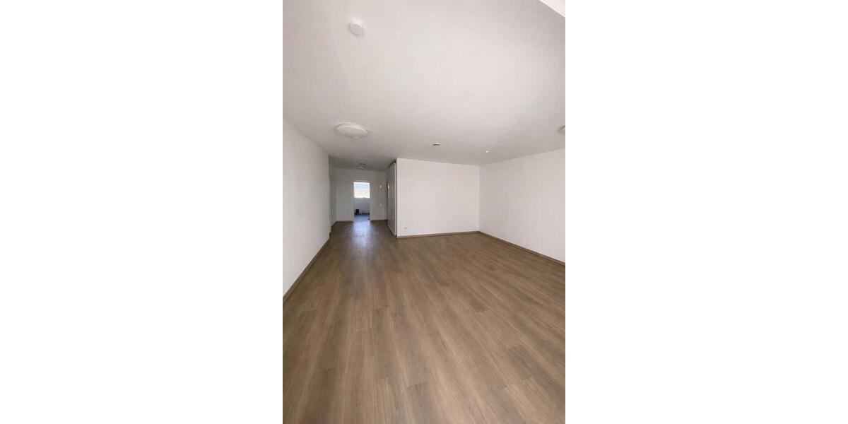 Etagenwohnung Radevormwald - 3 Zimmer, 89 m&sup2;, 280.000&euro; | Angebot:27096119