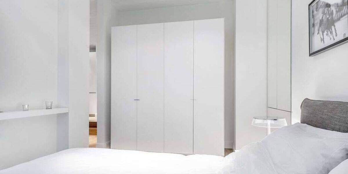 Etagenwohnung Düsseldorf Altstadt - 2 Zimmer, 55 m&sup2;, 1.600&euro; | Angebot:26826256