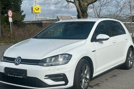 VW Golf 157.000 km 11.650 &euro; Essen 45277