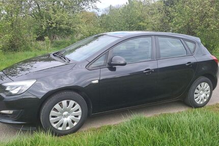 Opel Astra 166.000 km 4.000 &euro; Duisburg 47178