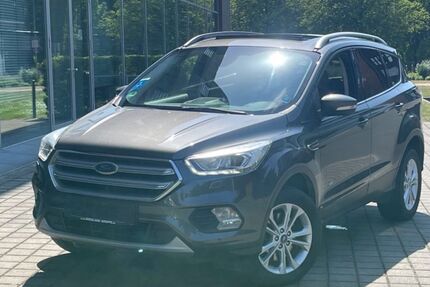 Ford Kuga 100.000 km 14.950 &euro; Gelsenkirchen 45899