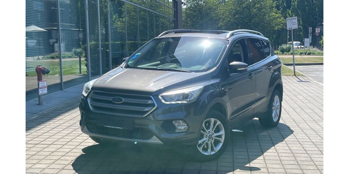 Ford Kuga 100.000 km 14.950 &euro; Gelsenkirchen 45899