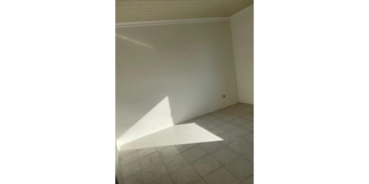 Etagenwohnung Gladbeck Brauck - 4 Zimmer, 117 m&sup2;, 200.000&euro; | Angebot:25933788