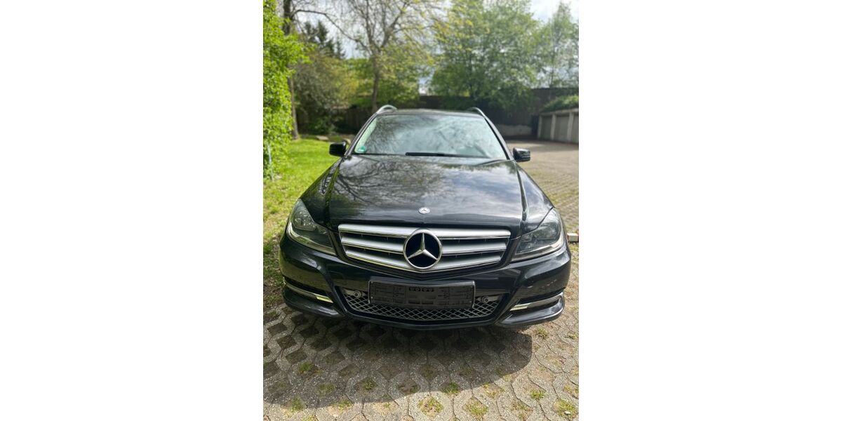 Mercedes-Benz C 250 219.000 km 8.800 &euro; Oberhausen 46049