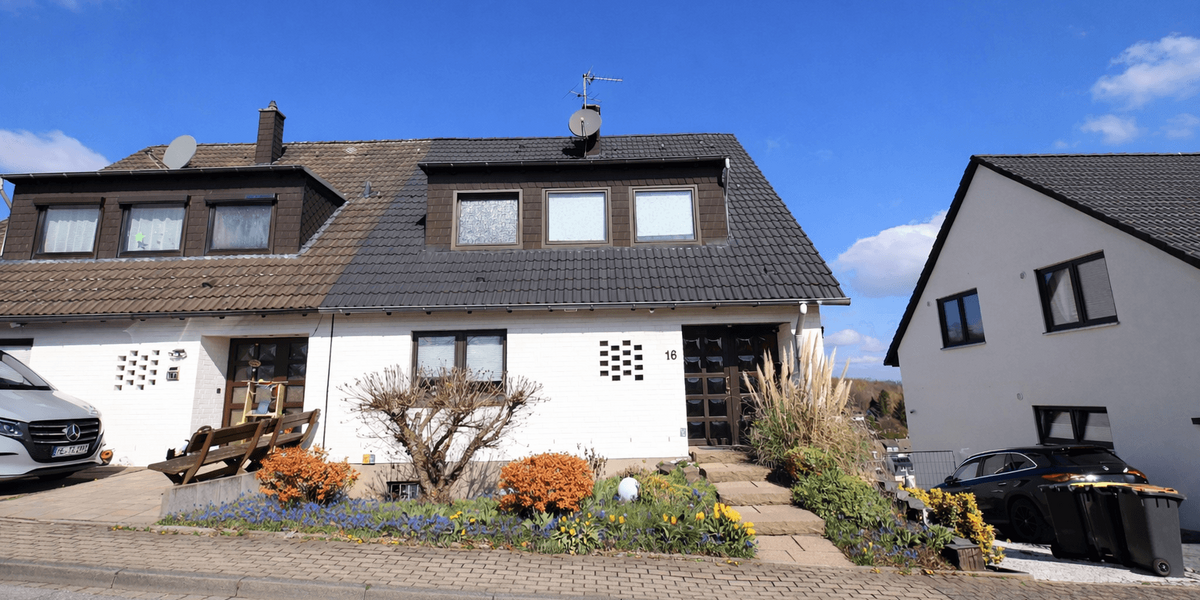 Etagenwohnung Velbert Pöthen - 4 Zimmer, 153 m&sup2;, 449.000&euro; | Angebot:26579359