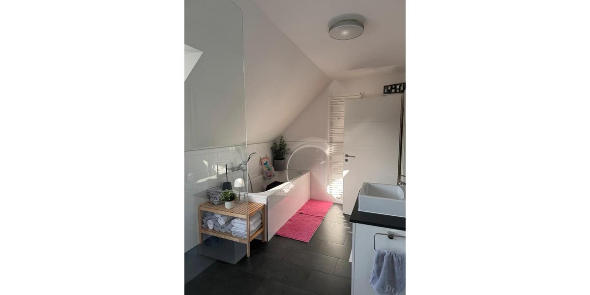 Dachgeschoßwohnung Bochum Werne - 4 Zimmer, 92 m&sup2;, 269.000&euro; | Angebot:26802277