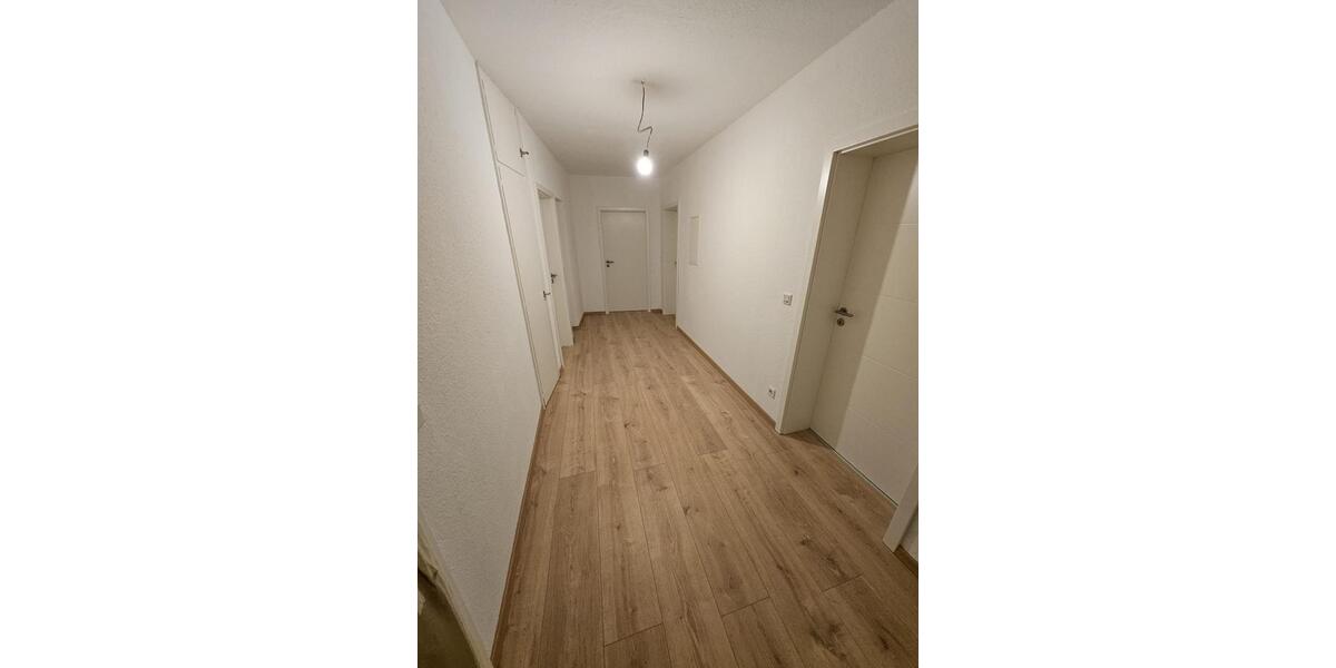 Etagenwohnung Ratingen - 2 Zimmer, 68 m&sup2;, 1.060&euro; | Angebot:27572215