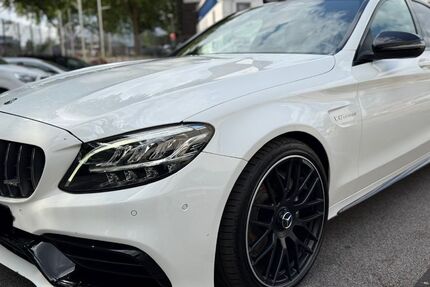 Mercedes-Benz C 63 AMG 78.951 km 39.999 &euro; Düsseldorf 40233