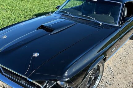 Ford Mustang 57.000 km 49.999 &euro; Solingen 42699