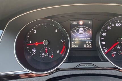 VW Passat 101.017 km 28.000 &euro; Gelsenkirchen 45891