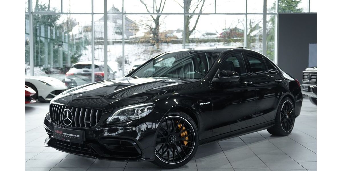 Mercedes-Benz C 63 AMG 69.900 km 71.900 &euro; Remscheid/NRW 42855