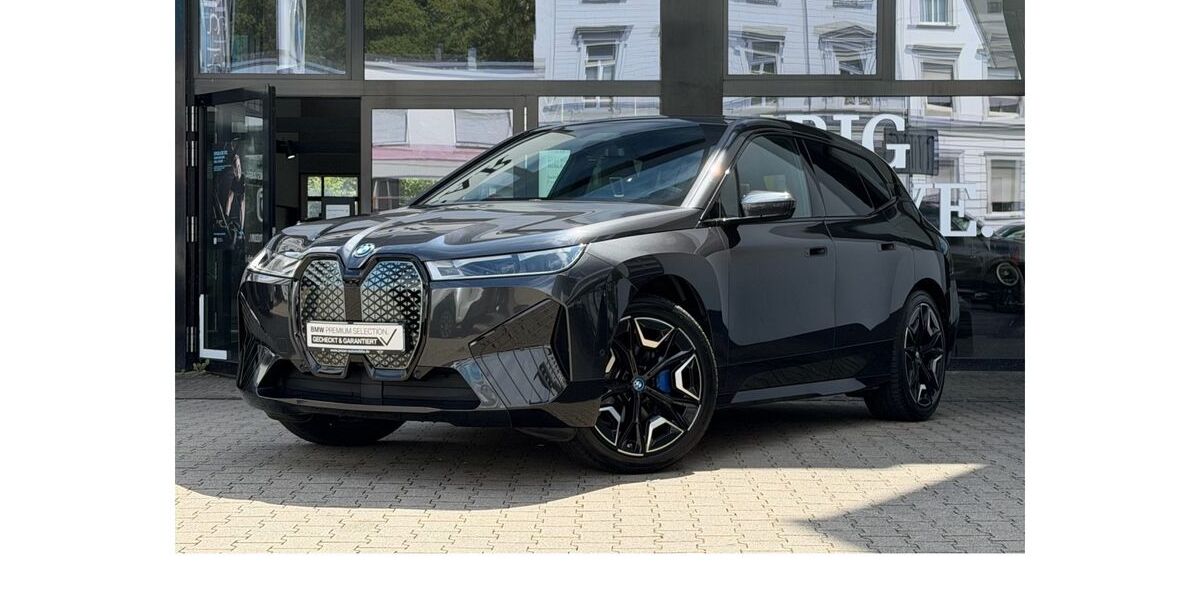 BMW iX 46.327 km 47.290 &euro; Wuppertal 42117