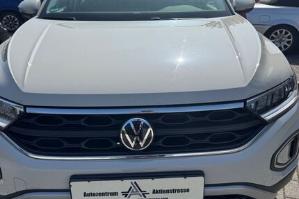 VW T-Roc 41.688 km 17.399 &euro; Mülheim / Ruhr 45473