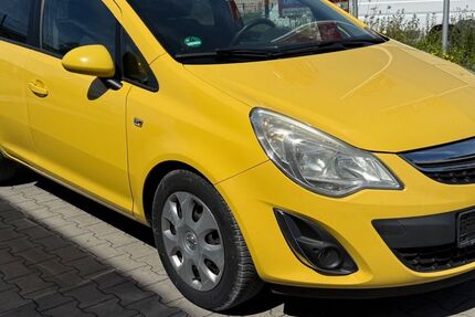 Opel Corsa 144.555 km 2.500 &euro; Gelsenkrichen 45884