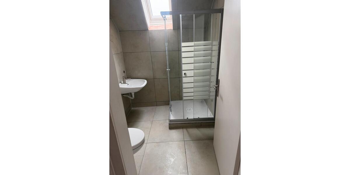 Einfamilienhaus Wuppertal Cronenberg - 3 Zimmer, 97 m&sup2;, 1.000&euro; | Angebot:25871379