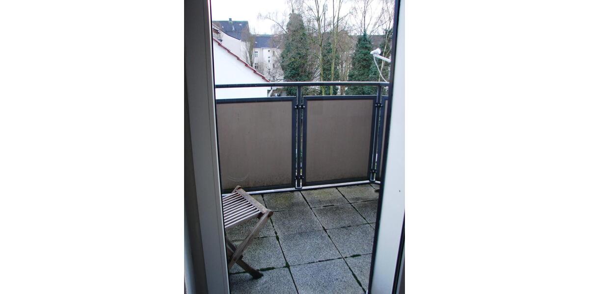 Dachgeschoßwohnung Gelsenkirchen Rotthausen - 3 Zimmer, 98 m&sup2;, 600&euro; | Angebot:25349098