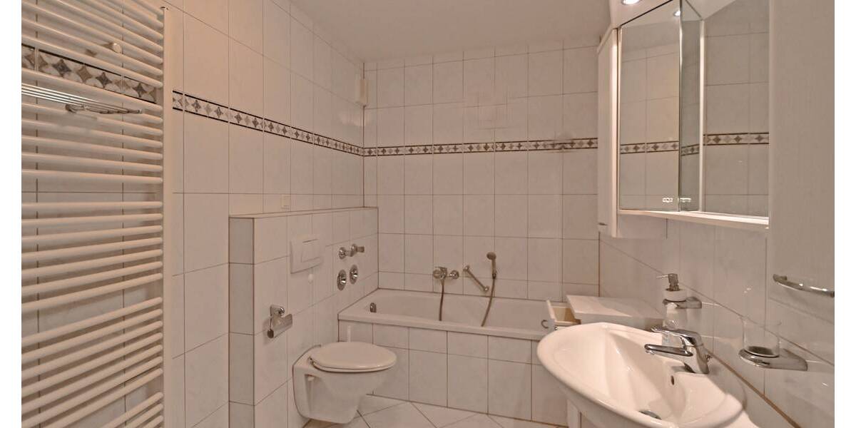 Etagenwohnung Essen Werden - 2 Zimmer, 60 m&sup2;, 670&euro; | Angebot:25968515