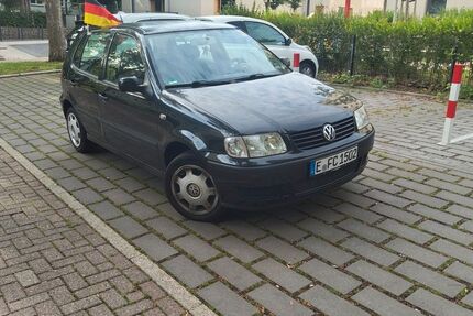 VW Polo 225.000 km 1.500 &euro; Essen 45143