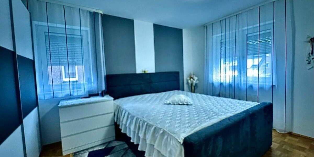 Doppelhaushälfte Neuss Erfttal - 5 Zimmer, 103 m&sup2;, 519.000&euro; | Angebot:25736813