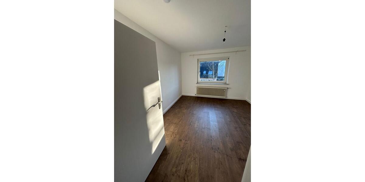 Etagenwohnung Essen Stadtbezirk IV - 3 Zimmer, 57 m&sup2;, 650&euro; | Angebot:26549733