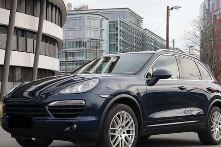 Porsche Cayenne 149.000 km 22.899 &euro; Düsseldorf 40221