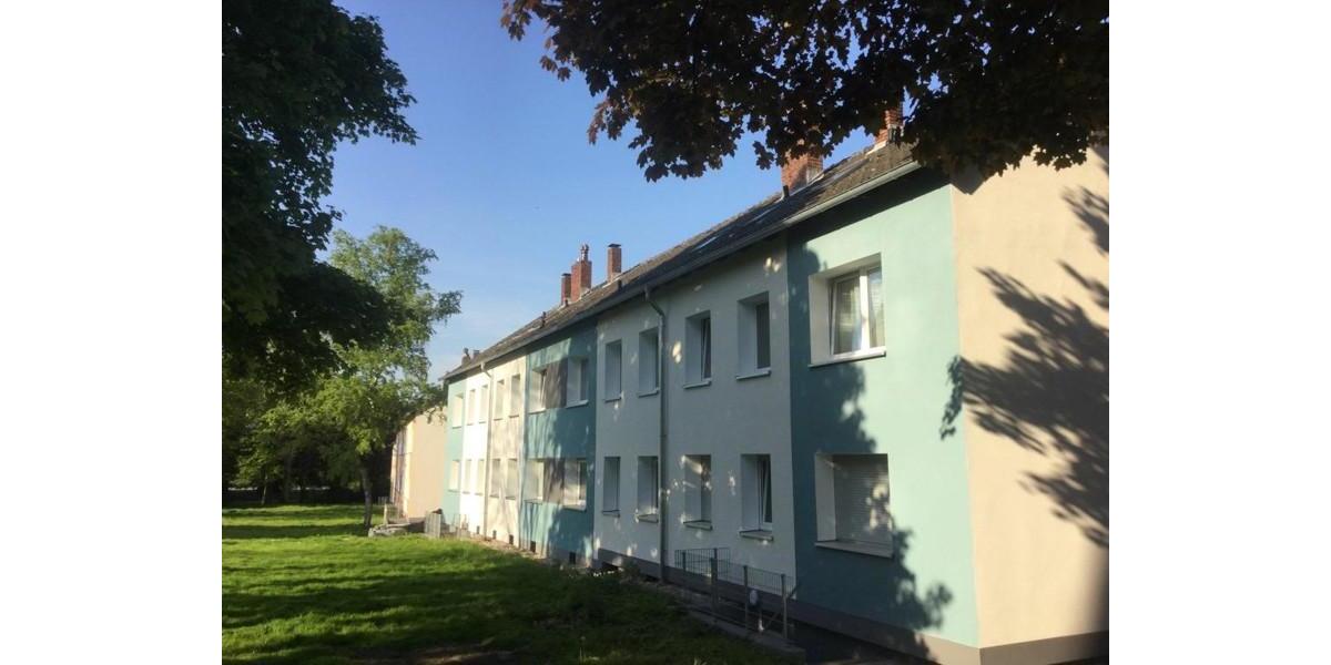 Dachgeschoßwohnung Essen Stadtbezirk IV - 2.5 Zimmer, 43 m&sup2;, 440&euro; | Angebot:25909452