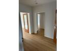 Etagenwohnung Düsseldorf Heerdt - 3 Zimmer, 70 m&sup2;, 1.200&euro; | Angebot:27577143