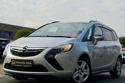 Opel Zafira 122.000 km 7.500 &euro; Düsseldorf 40233