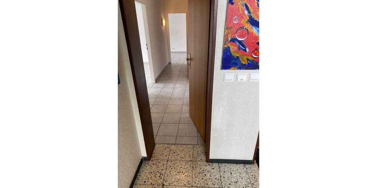 Etagenwohnung Solingen - 2 Zimmer, 51 m&sup2;, 700&euro; | Angebot:27540249