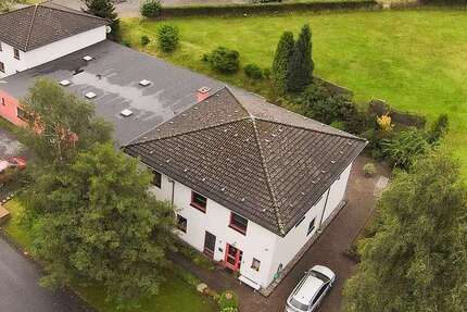 Haus Radevormwald - 9 Zimmer, 220 m&sup2;, 1.159.000&euro; | Angebot:26944964