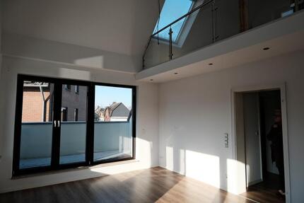 Wohnung Duisburg Hochheide - 4 Zimmer, 120 m&sup2;, 1.150&euro; | Angebot:25640742