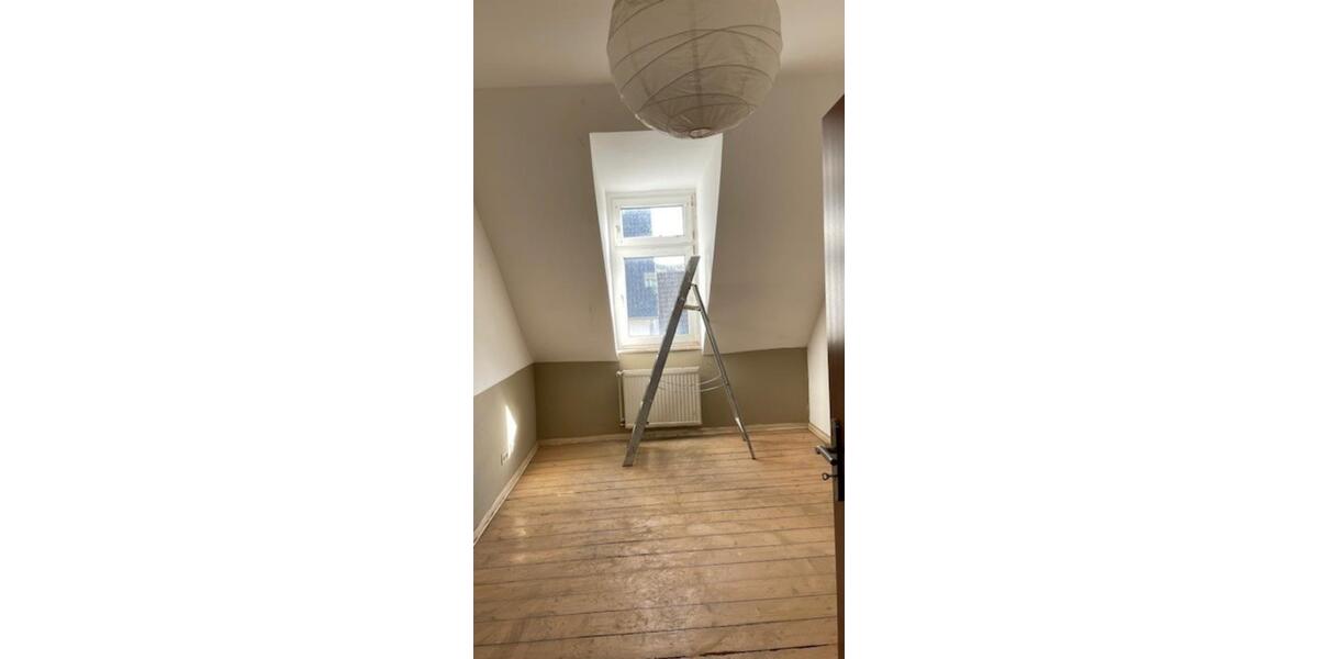 Dachgeschoßwohnung Wuppertal Gemarkung Barmen - 3 Zimmer, 80 m&sup2;, 520&euro; | Angebot:19076815