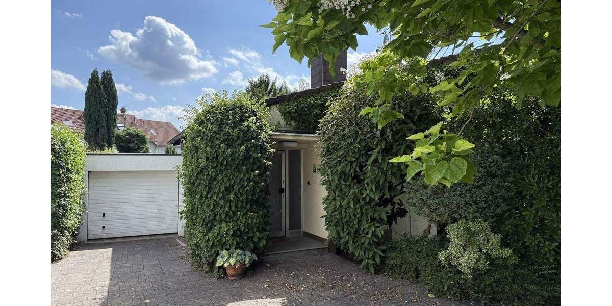 Einfamilienhaus Wuppertal Cronenberg - 6 Zimmer, 128 m&sup2;, 420.000&euro; | Angebot:25724276