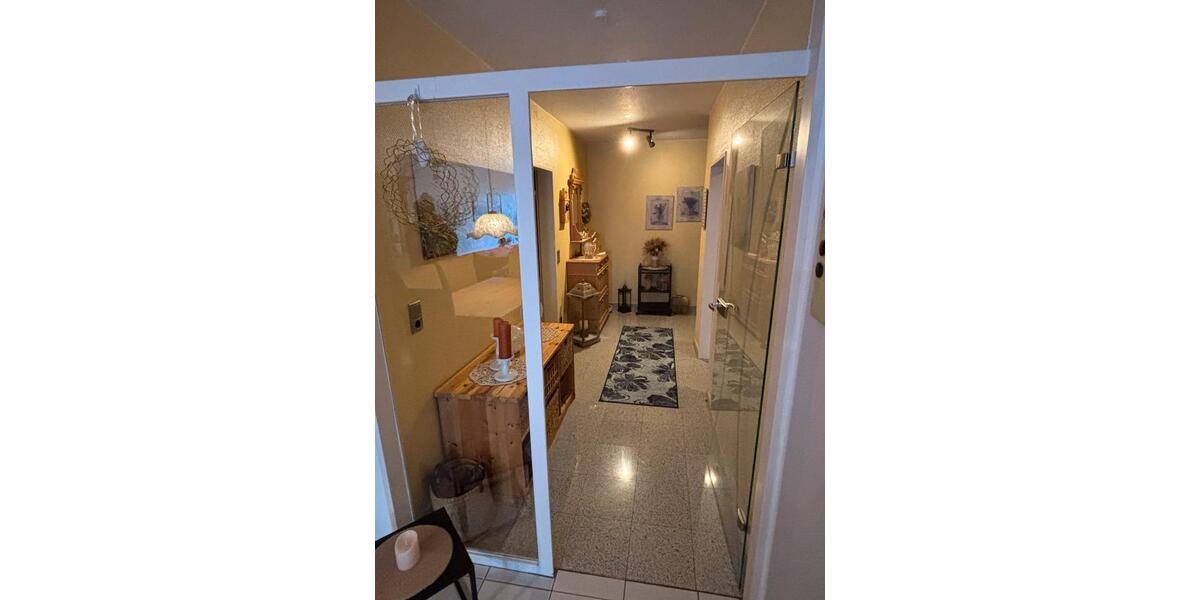 Erdgeschoßwohnung Herdecke - 2.5 Zimmer, 83 m&sup2;, 229.000&euro; | Angebot:26238337