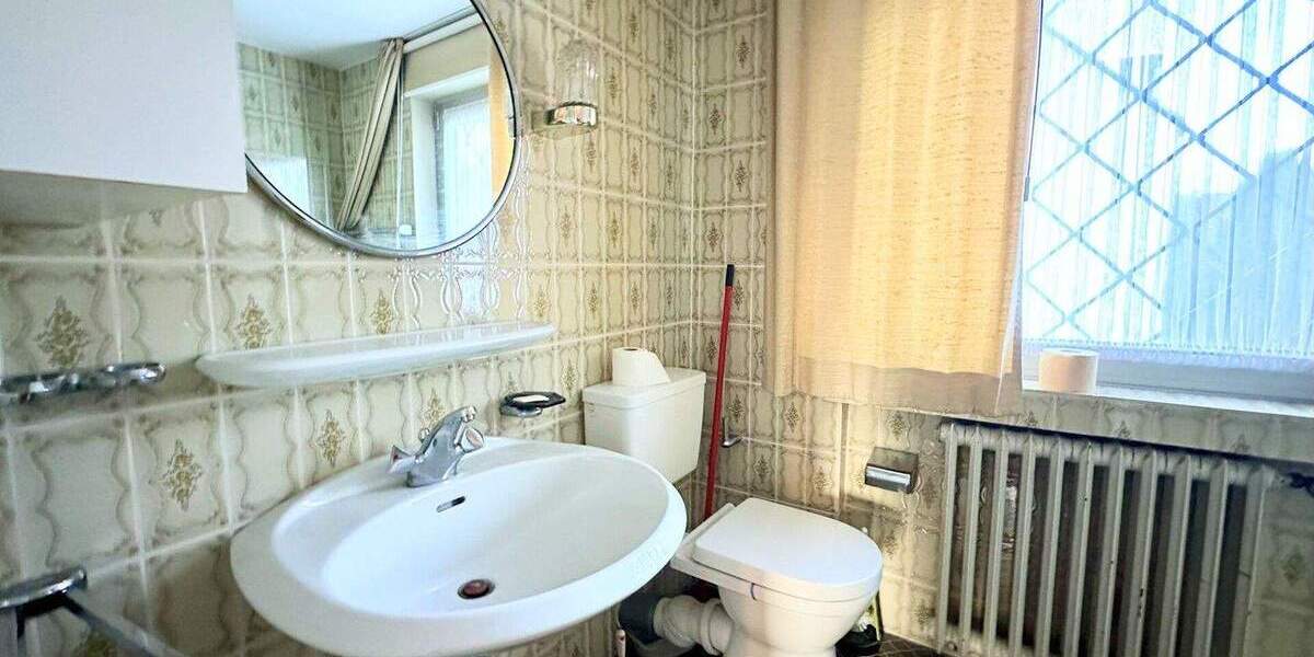 Einfamilienhaus Hilden Kalstert - 8 Zimmer, 172 m&sup2;, 849.000&euro; | Angebot:25689200