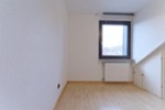 Dachgeschoßwohnung Oberhausen Biefang - 4 Zimmer, 97 m&sup2;, 217.000&euro; | Angebot:27224333