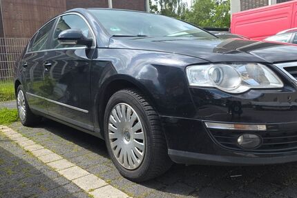 VW Passat 213.500 km 2.800 &euro; Oberhausen 46119