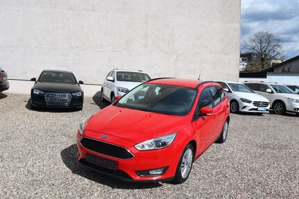 Ford Focus 82.313 km 6.990 &euro; Solingen 42653