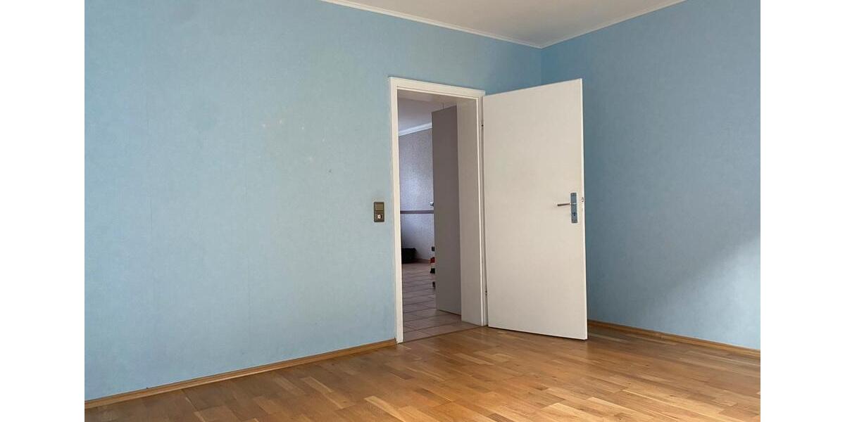Etagenwohnung Wuppertal Arrenberg - 3.5 Zimmer, 100 m&sup2;, 230.000&euro; | Angebot:26558088