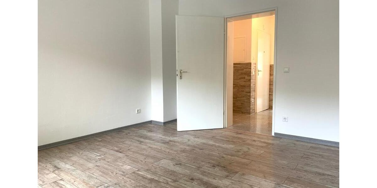 Erdgeschoßwohnung Oberhausen Schmachtendorf - 2 Zimmer, 35 m&sup2;, 315&euro; | Angebot:25944829