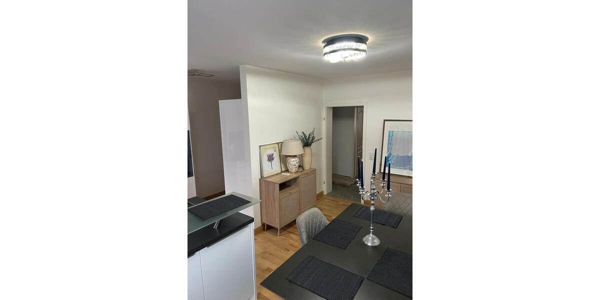 Etagenwohnung Essen Stadtbezirk V - 3 Zimmer, 60 m&sup2;, 850&euro; | Angebot:25892908
