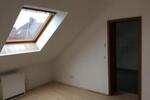 Dachgeschoßwohnung Essen Stadtbezirk IV - 2.5 Zimmer, 80 m&sup2;, 700&euro; | Angebot:25881133