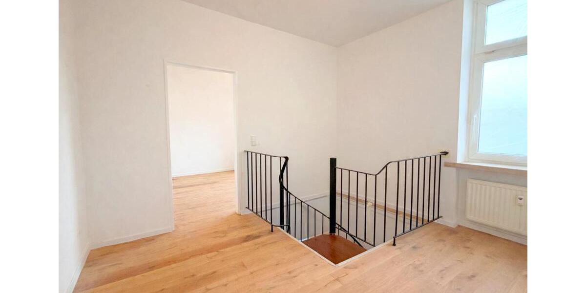 Maisonettenwohnung Wuppertal Barmen - 2.5 Zimmer, 65 m&sup2;, 156.000&euro; | Angebot:24979107