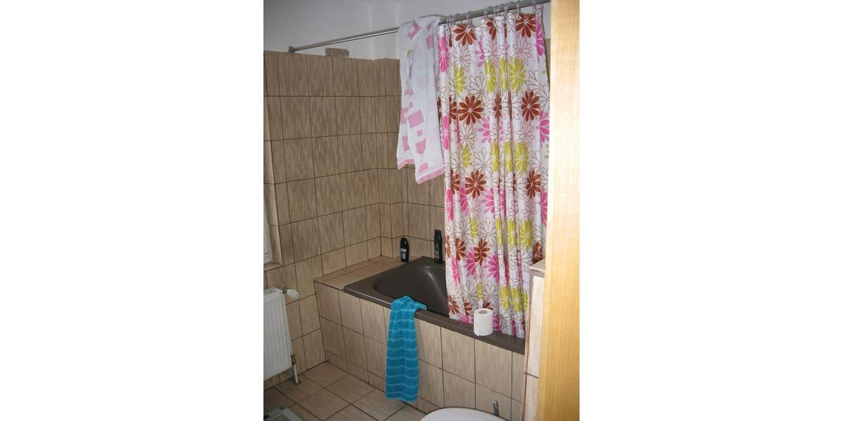 Etagenwohnung Wermelskirchen - 3 Zimmer, 73 m&sup2;, 450&euro; | Angebot:25600774