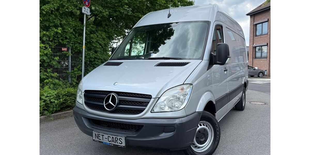Mercedes-Benz Sprinter 242.887 km 9.600 &euro; Hilden 40721