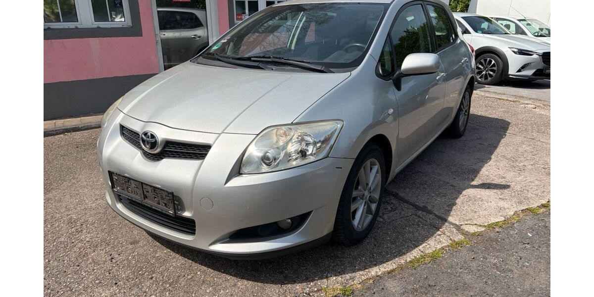 Toyota Auris 235.000 km 3.500 &euro; Wuppertal 42329