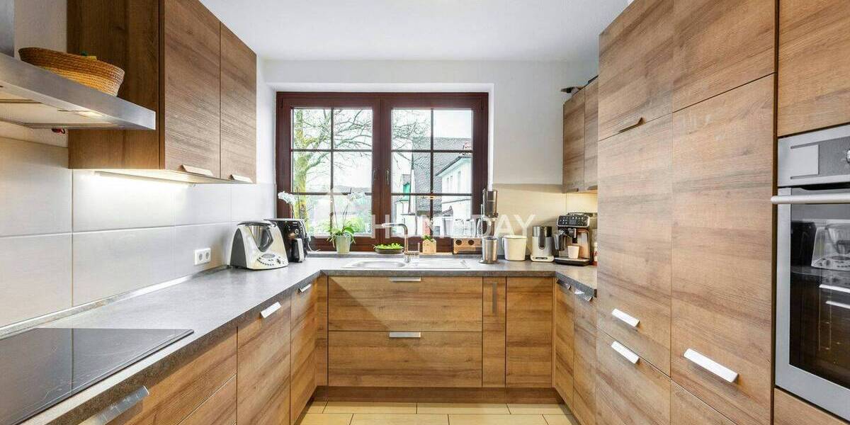 Reihenendhaus Hückeswagen Innenstadt - 8 Zimmer, 170 m&sup2;, 519.000&euro; | Angebot:26189383