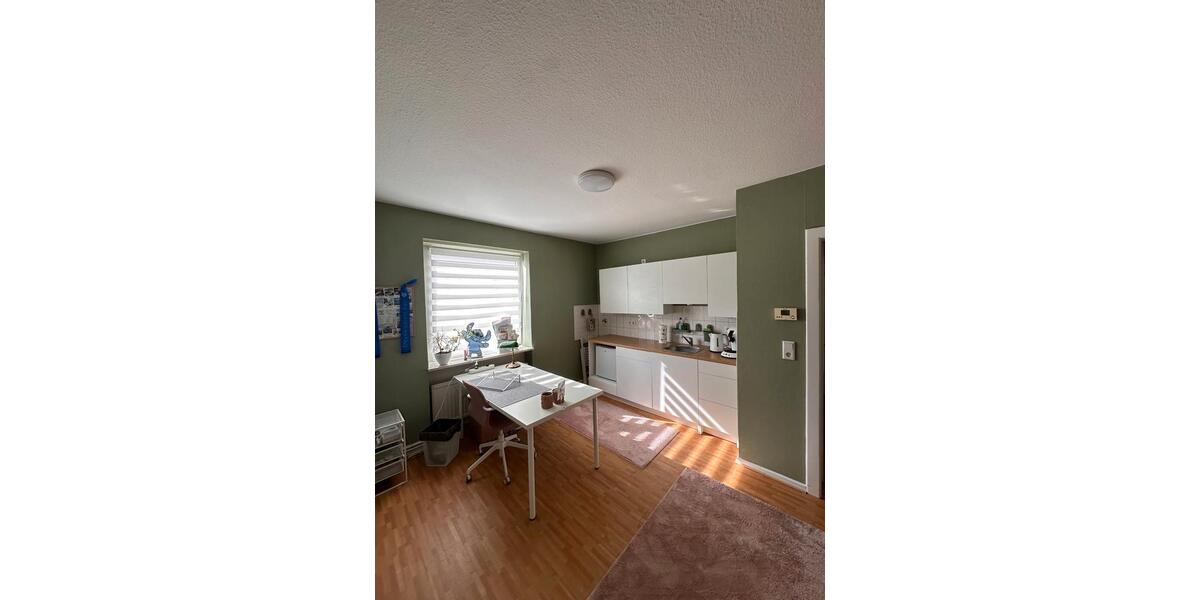 Etagenwohnung Remscheid Gemarkung Bergisch Born - 1 Zimmer, 34 m&sup2;, 220&euro; | Angebot:25974838